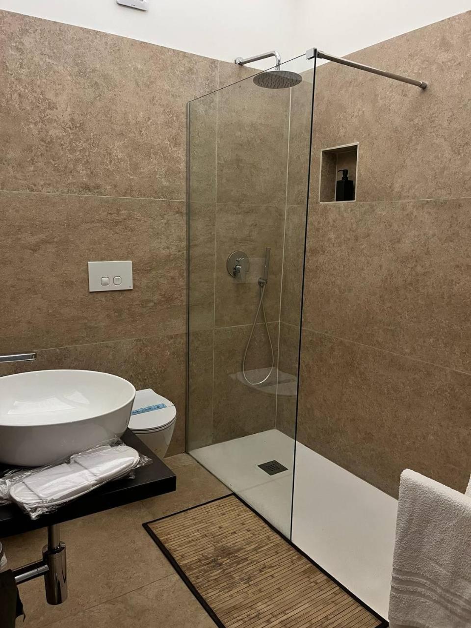 Bien-Etre Exclusive Apartment Taranto Exterior photo